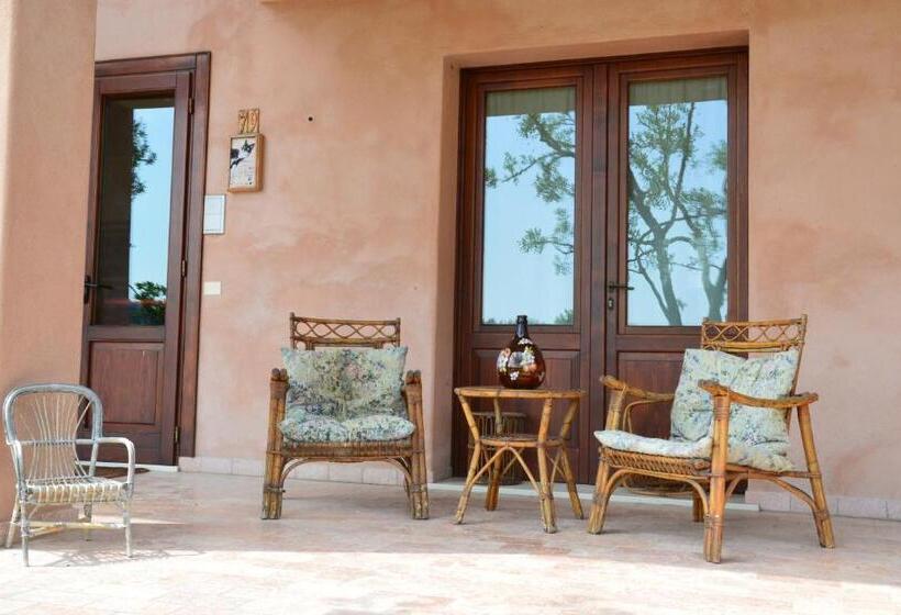 בית מלון כפרי Agriturismo Morgan