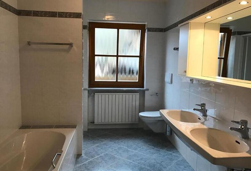 בית מלון כפרי Biohof Niedereben