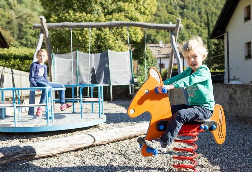 בית מלון כפרי Ferienwohnungen Hochbrunner