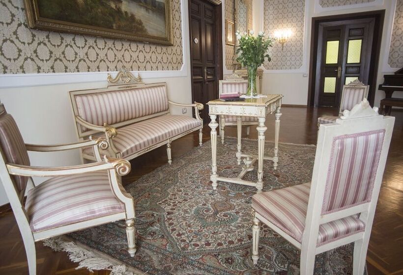 فندق Tenuta Torellone