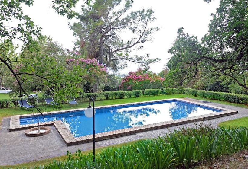 فندق Tenuta Torellone