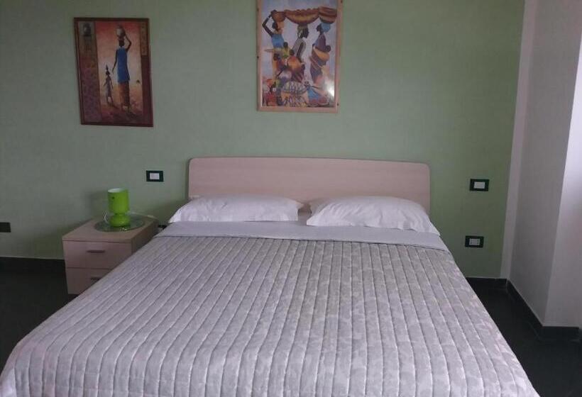 펜션 Affittacamere Arabafenice