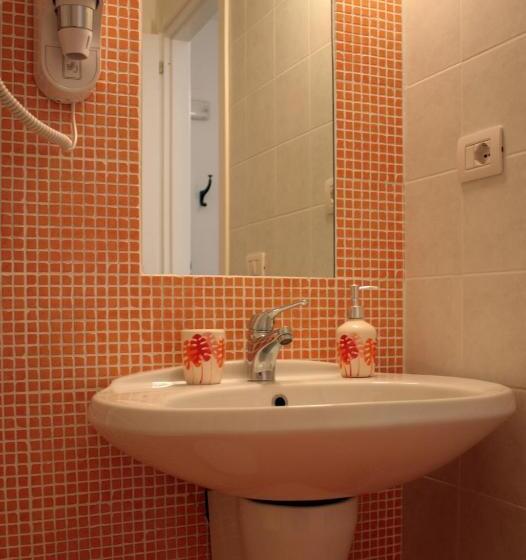 פנסיון Affittacamere Arco Polinori