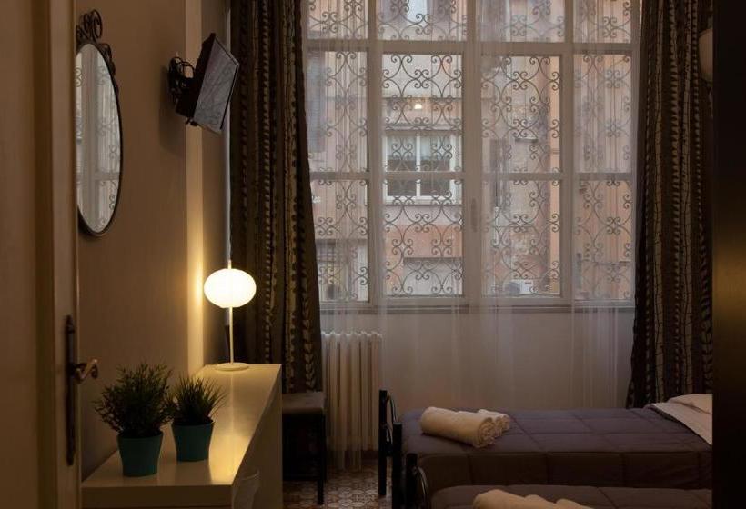 ペンション Borooms