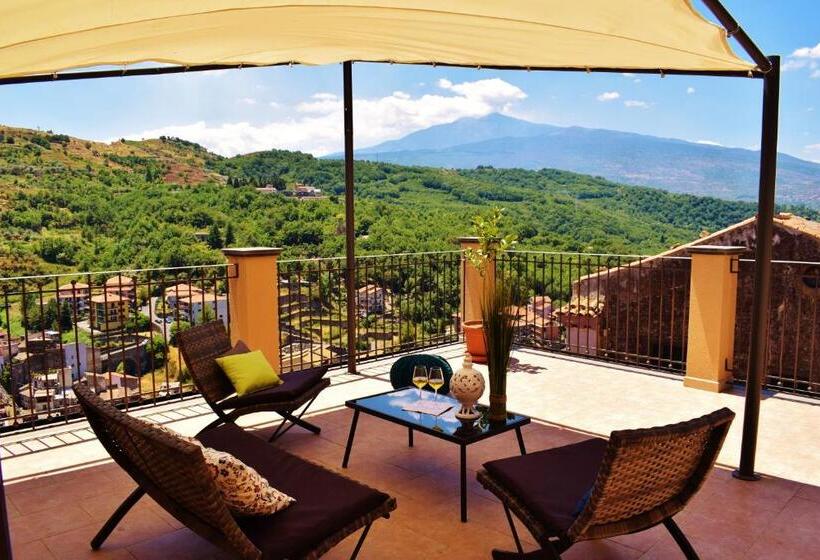 بنسيون Cento Tari' Guest House