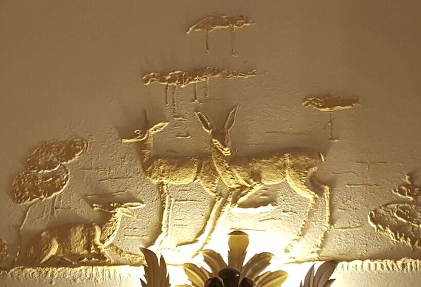 پانسیون Garden Suite