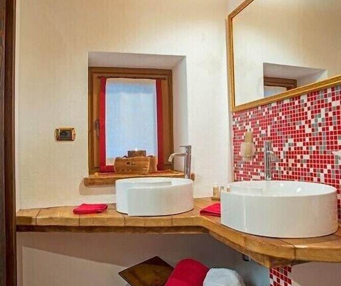 بنسيون La Cor De Jeremie