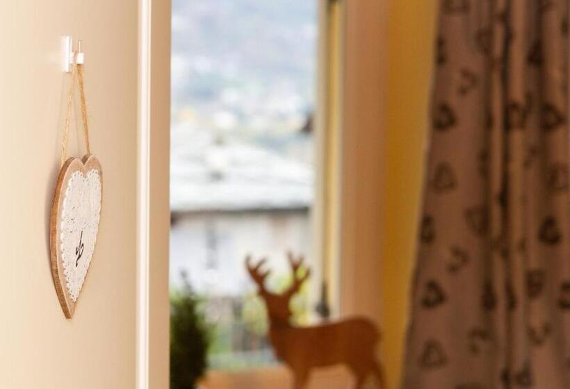 פנסיון La Grange