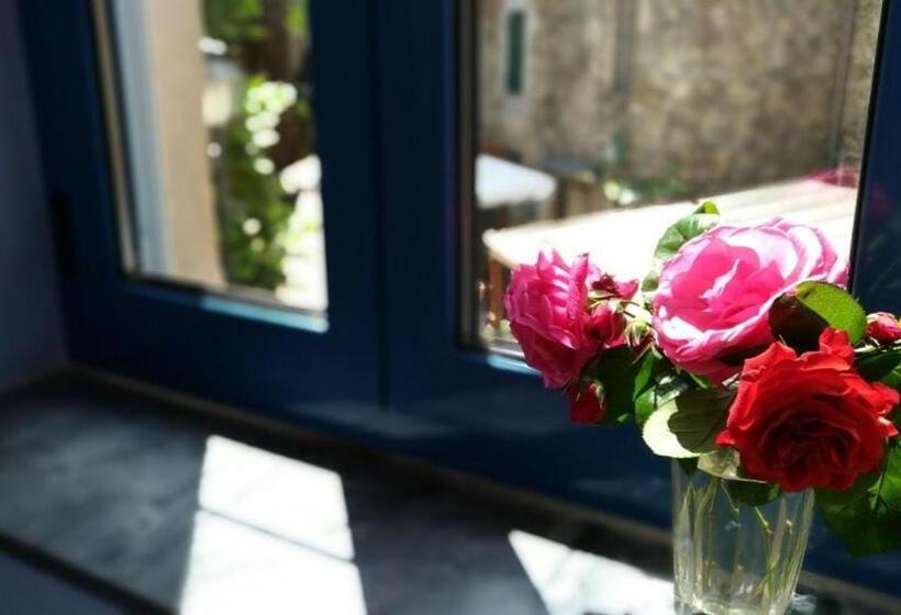 ペンション La Pecora Nera