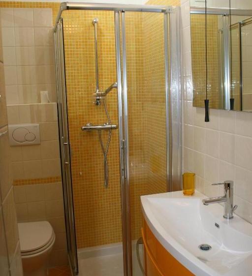 بنسيون Locanda Della Corte