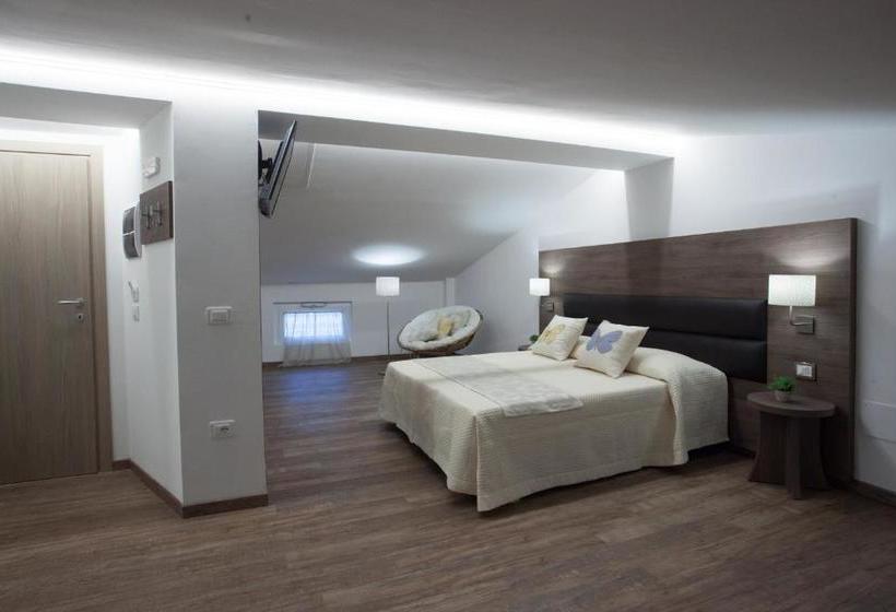 ペンション Magnifica Luxury Suites