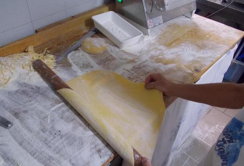 פנסיון Osteria Belvedere