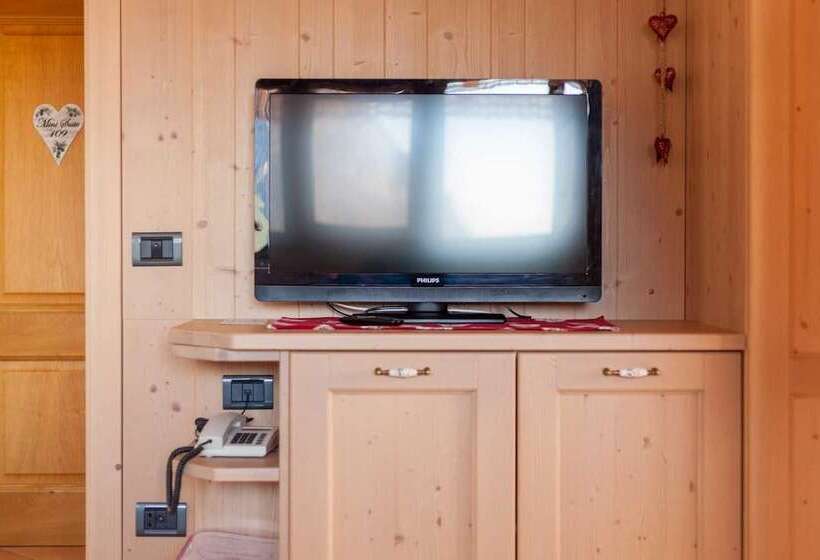 بنسيون Residence Ronchi