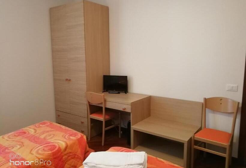 Отель Agriturismo Antica Pieve