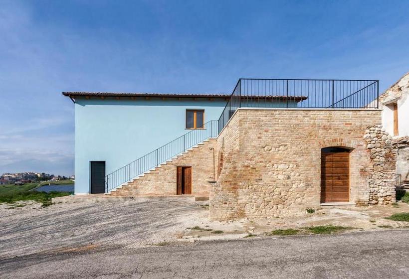 فندق Agriturismo Bio Melampo