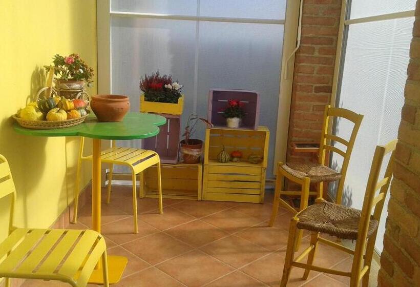 בית מלון כפרי Agriturismo Il Vecchio Portico