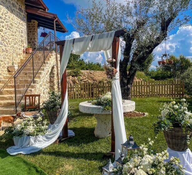 فندق Agriturismo Le Faeta