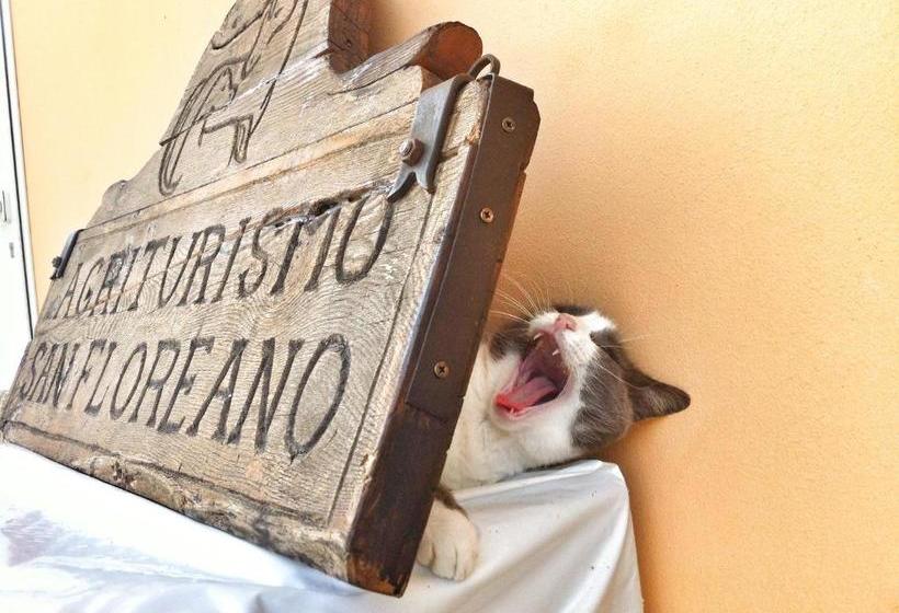 ホテル Agriturismo San Floreano