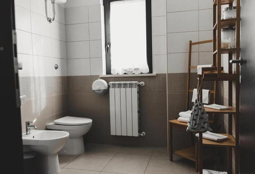 Отель Agriturismo Statale 17