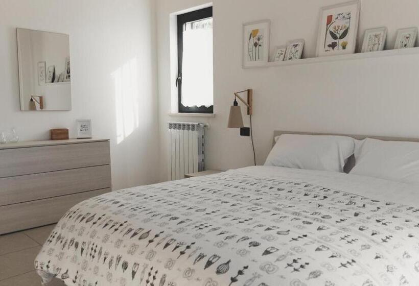 Отель Agriturismo Statale 17