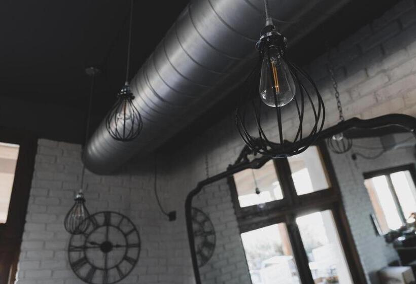 Отель Agriturismo Statale 17