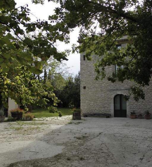 בית מלון כפרי Casina Di Pietra