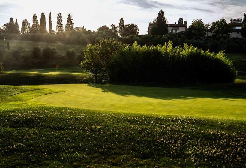 בית מלון כפרי Golf Club Bellosguardo Resort