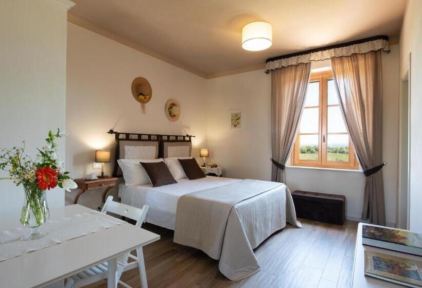 בית מלון כפרי I Pianelli