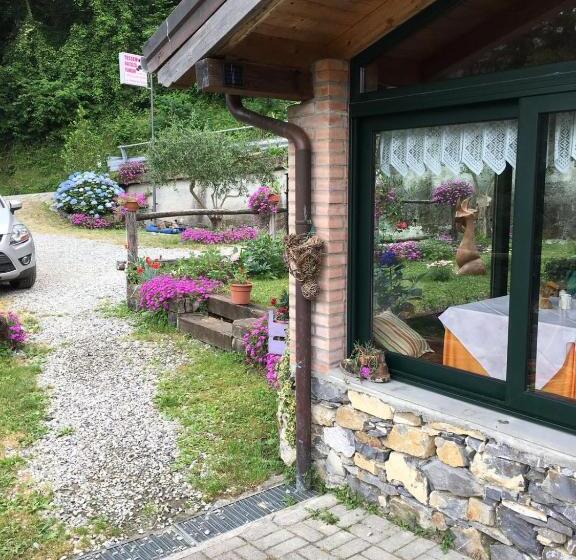 فندق Agriturismo La Taverna Del Nonno