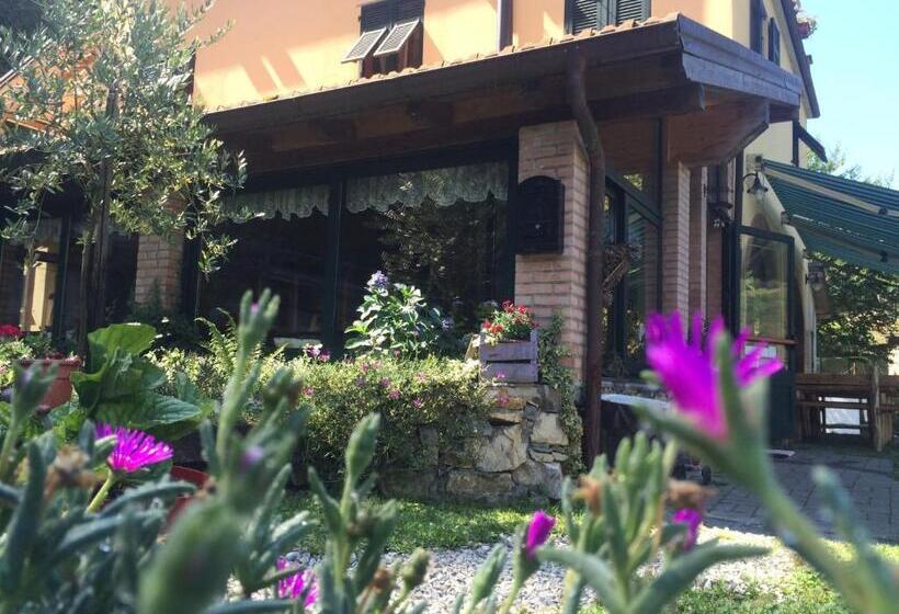 فندق Agriturismo La Taverna Del Nonno