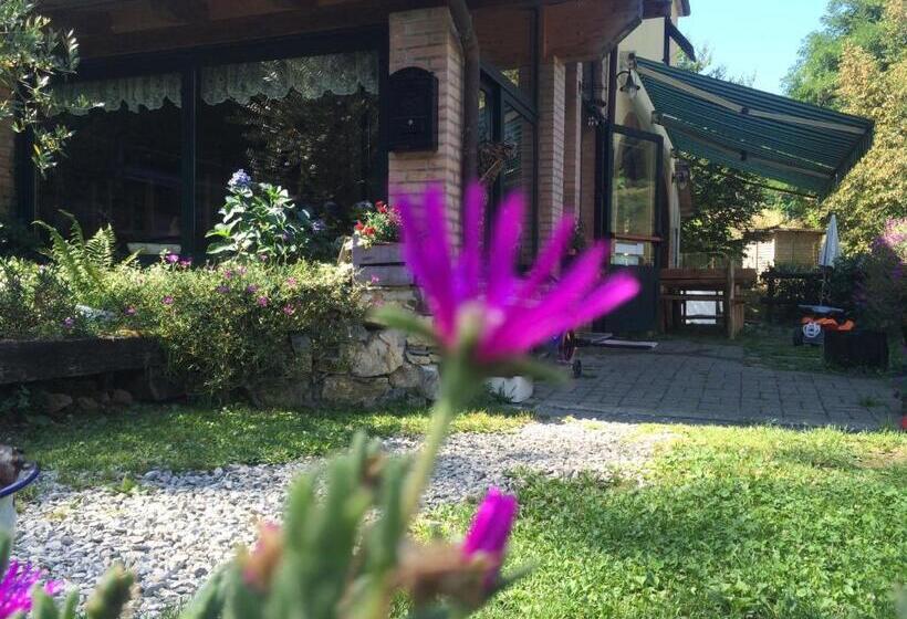 فندق Agriturismo La Taverna Del Nonno