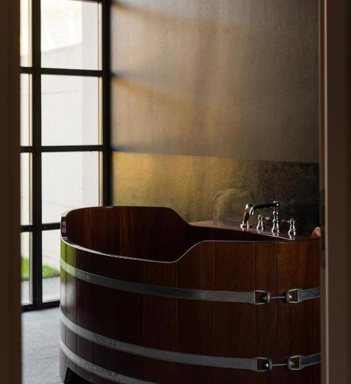 בית מלון כפרי Reva Resort