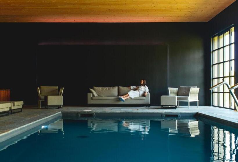 בית מלון כפרי Reva Resort