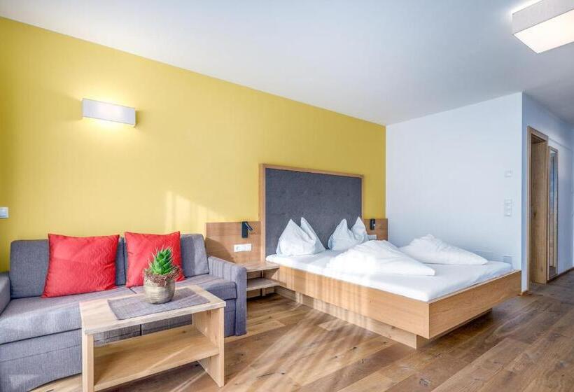 בית מלון כפרי Schmiedhof