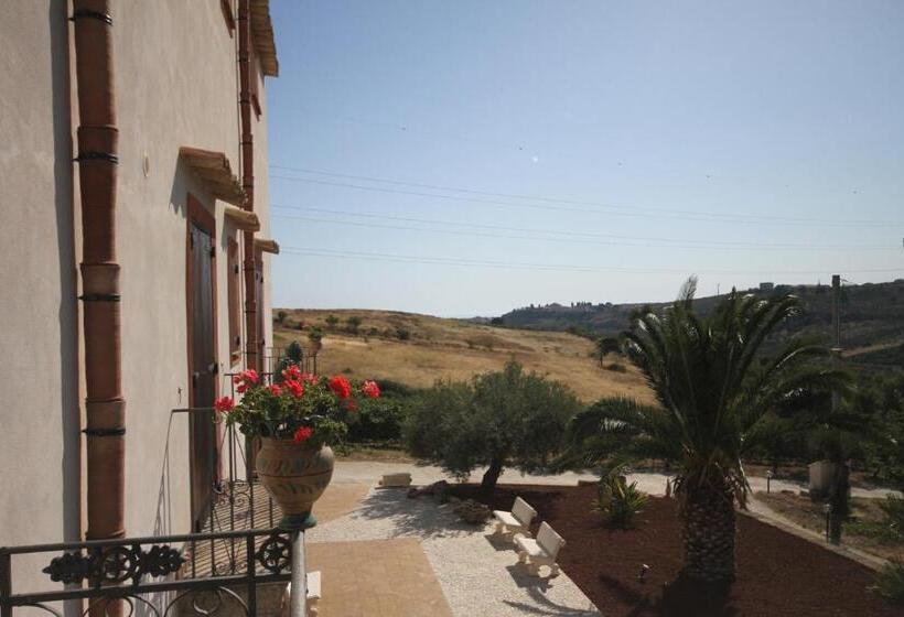 Отель Tenute Piazza Countryhouse