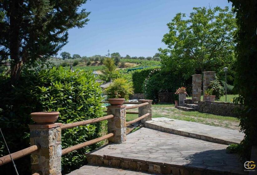 בית מלון כפרי Terre Di Melazzano   Le Case Di Patrizia