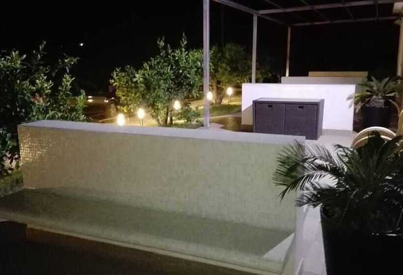 ホテル Villa Giadel