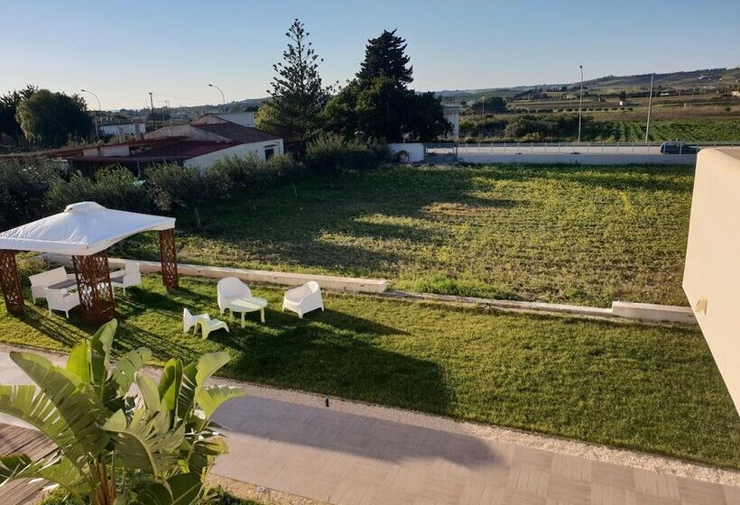 ホテル Villa Giadel