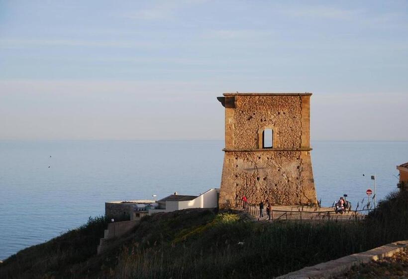 ホテル Villa Giadel