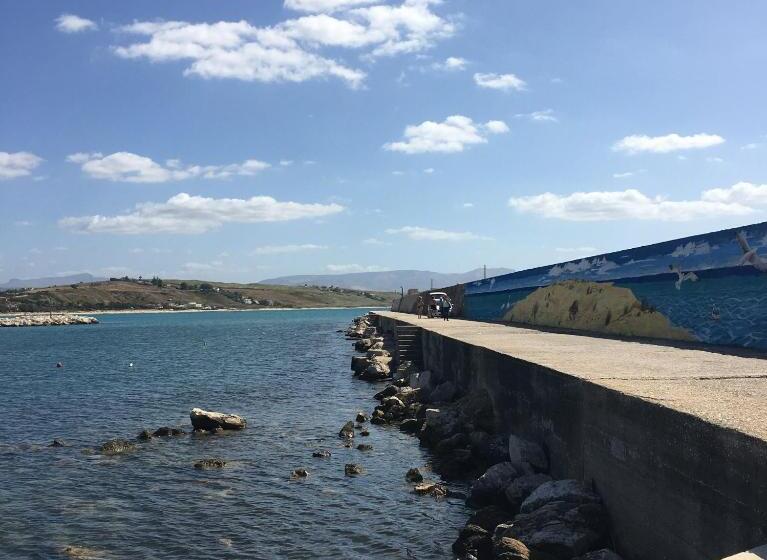 ホテル Villa Giadel