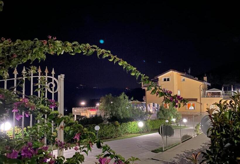 فندق Villa Marchesa