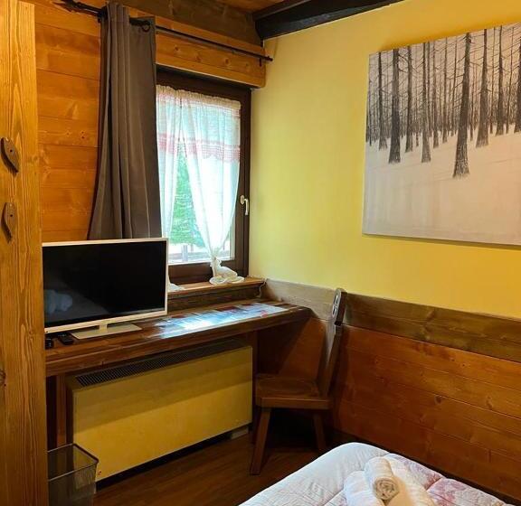 פנסיון Arthemisia