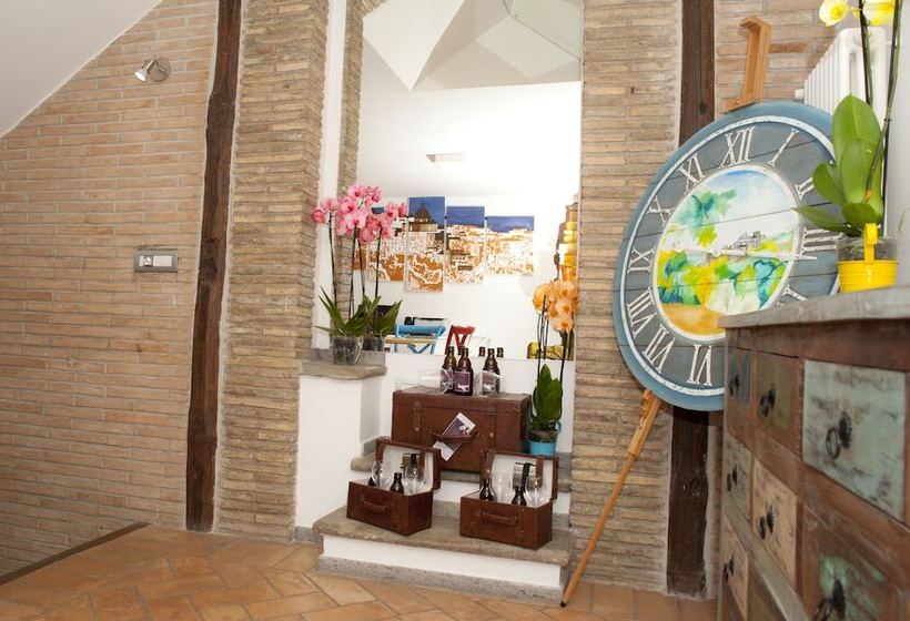 بنسيون Atlantis Inn Castelgandolfo