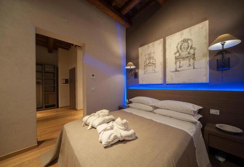 פנסיון Dimora Corteinfiore