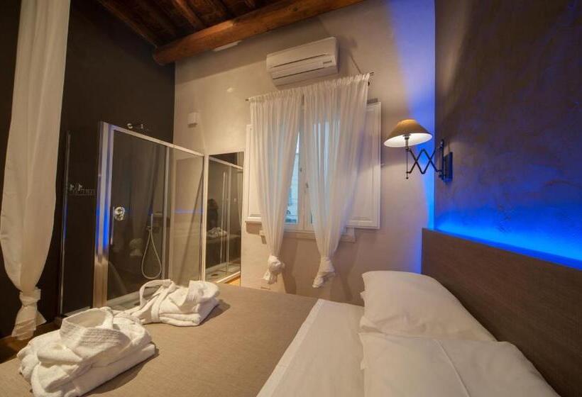 פנסיון Dimora Corteinfiore