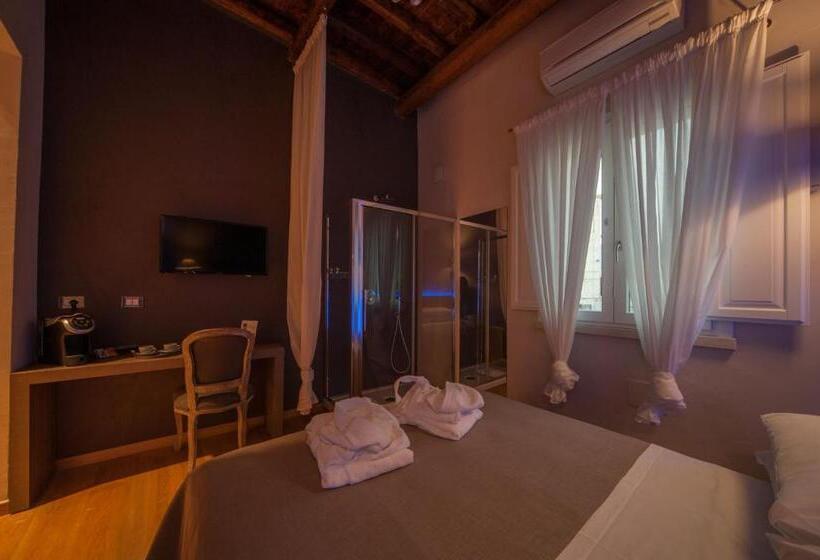 פנסיון Dimora Corteinfiore