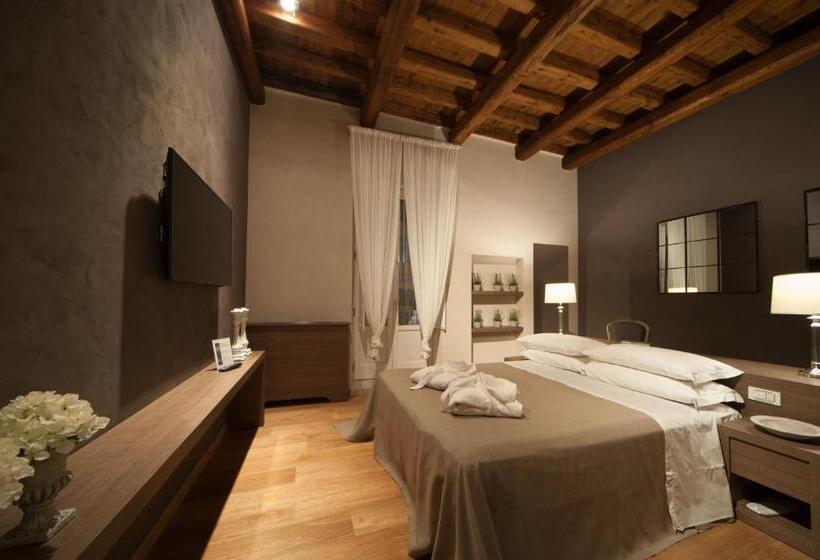 פנסיון Dimora Corteinfiore