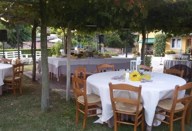 بنسيون La Pergola Alloggio