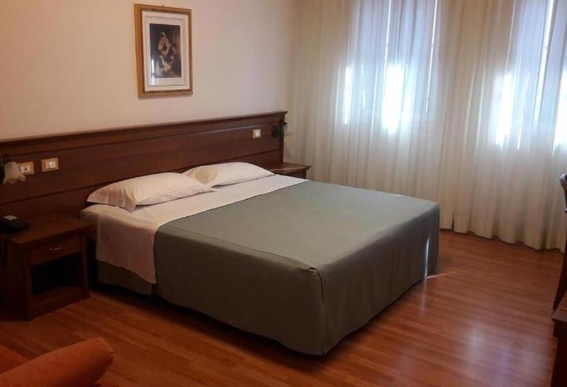 بنسيون La Pergola Alloggio