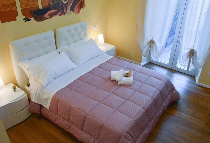 بنسيون Le Veneri Del Golfo